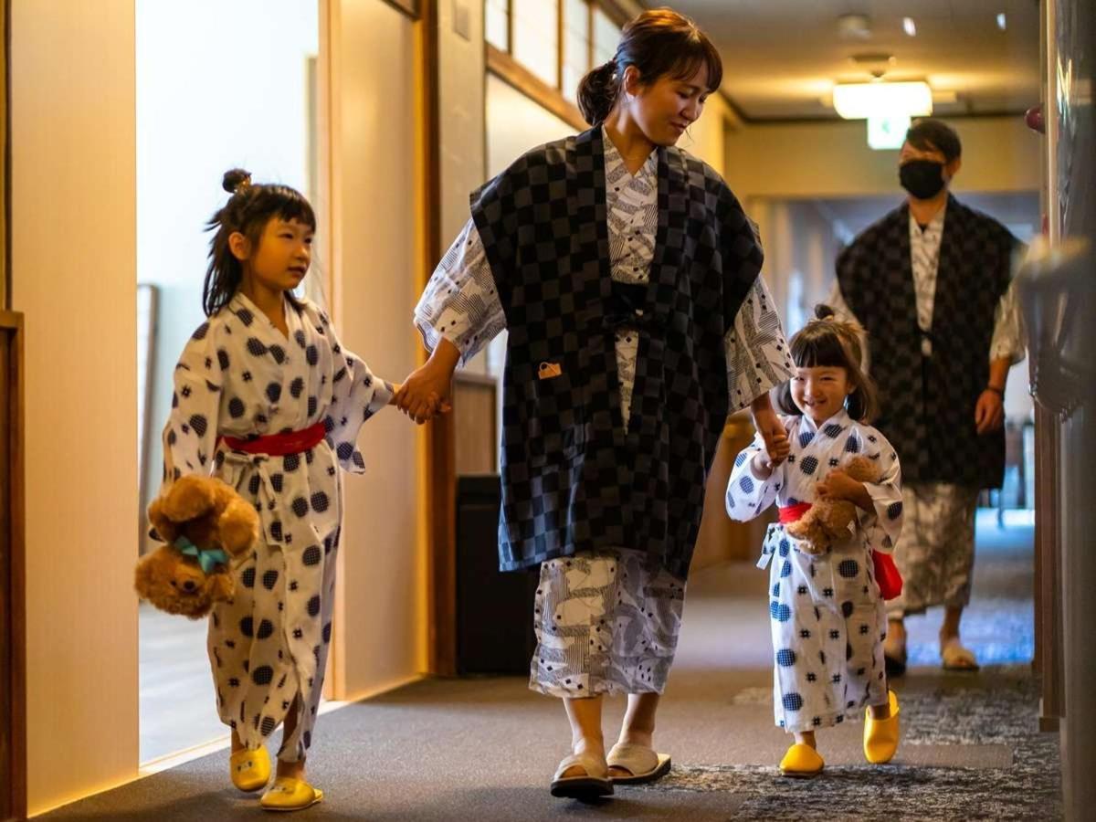 Hatsuneso Shinkan อุเรชิโนะ ภายนอก รูปภาพ