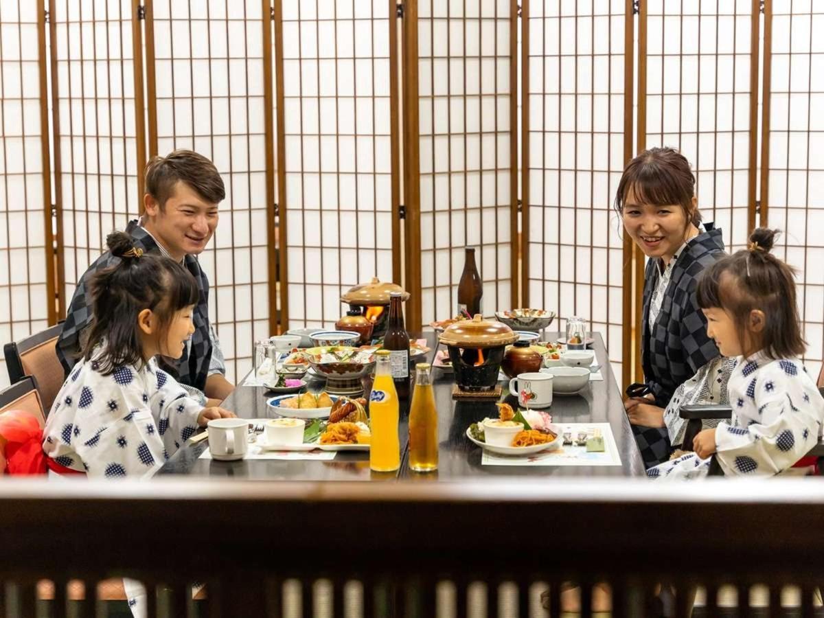 Hatsuneso Shinkan อุเรชิโนะ ภายนอก รูปภาพ