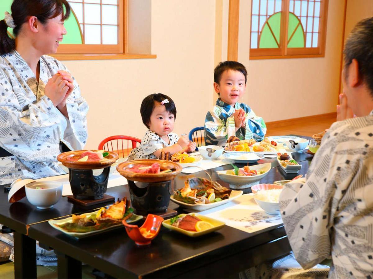 Hatsuneso Shinkan อุเรชิโนะ ภายนอก รูปภาพ